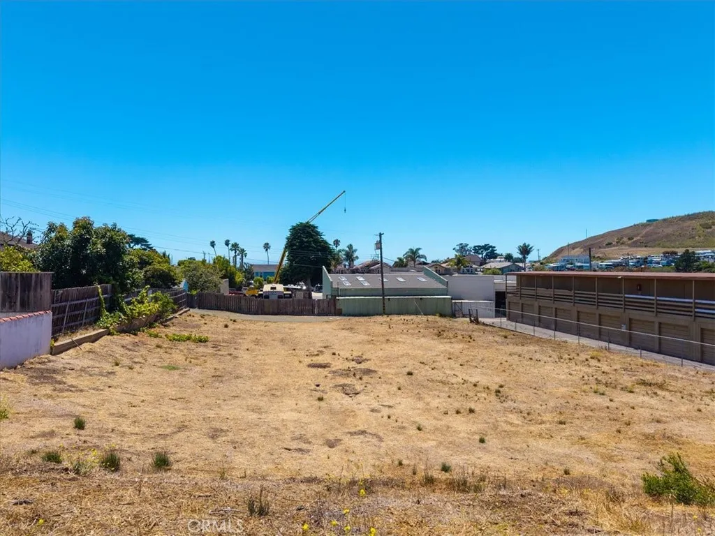 main property photo 20