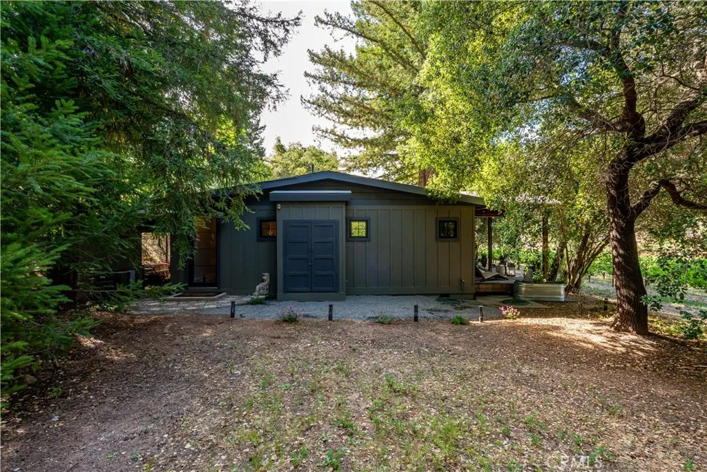 main property photo 49