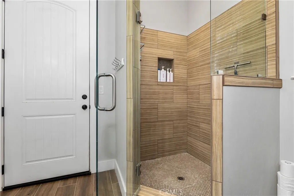 main property photo 136