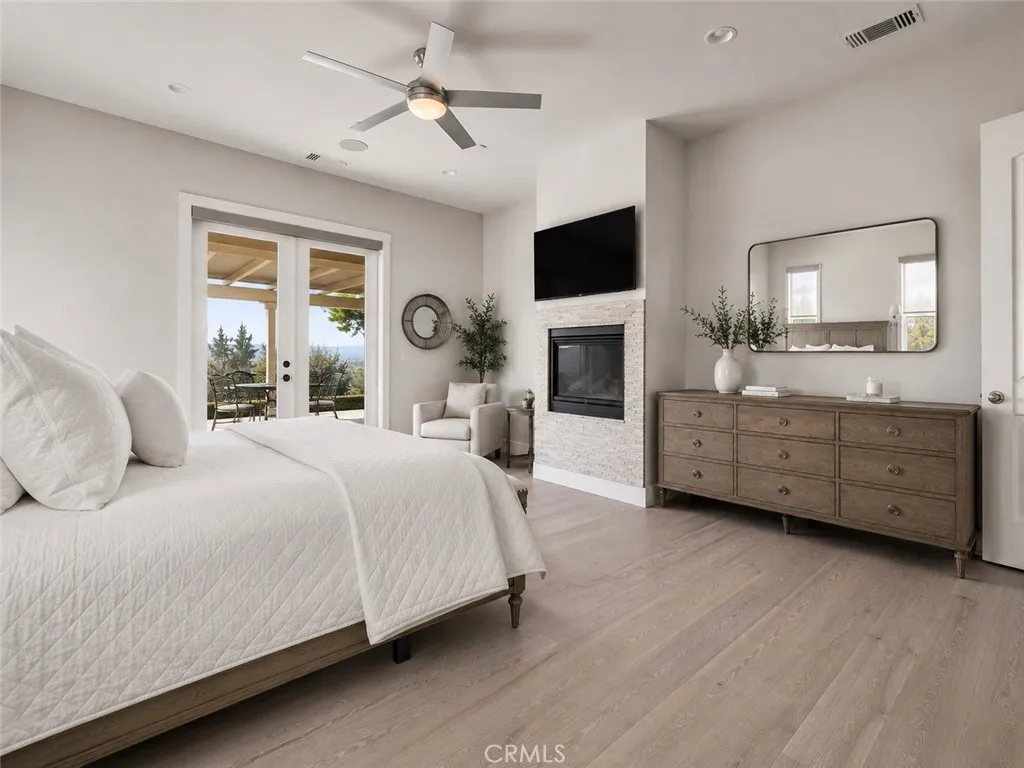 main property photo 67