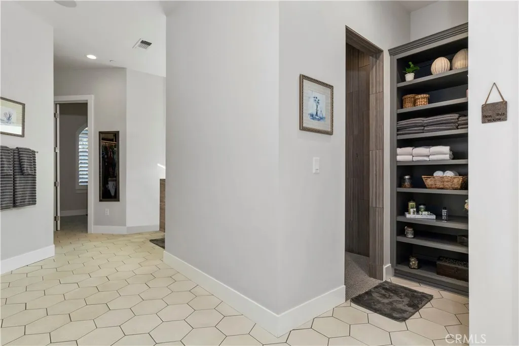 main property photo 69