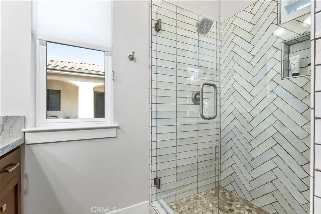 main property photo 74