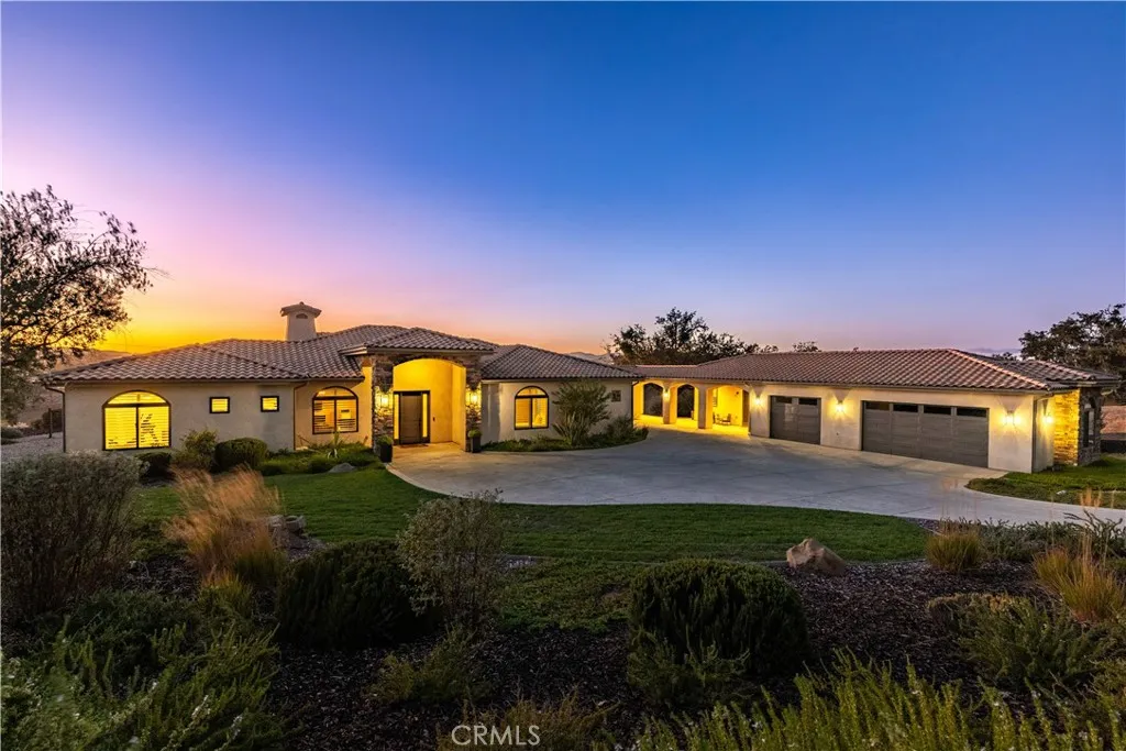main property photo 8