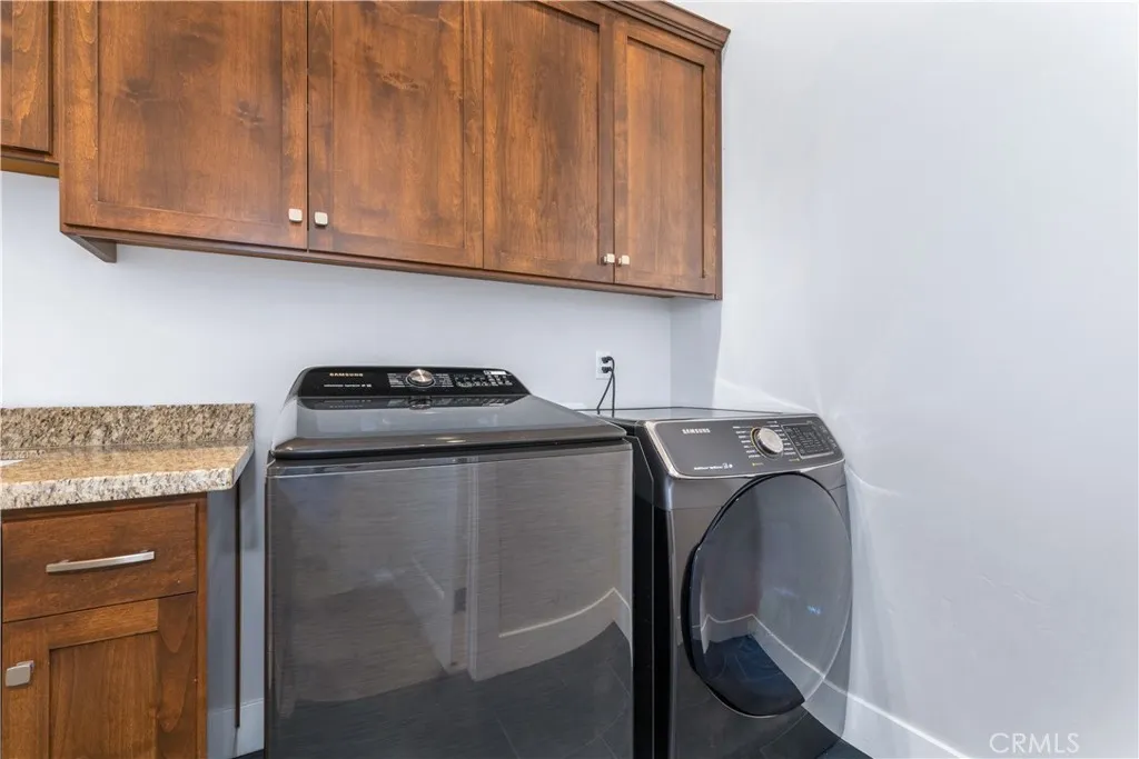 main property photo 80