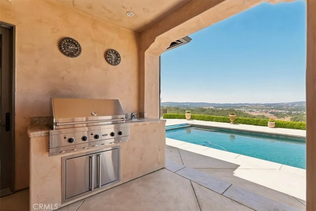 main property photo 56