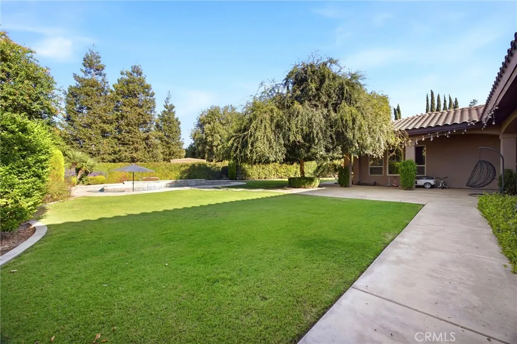 main property photo 59