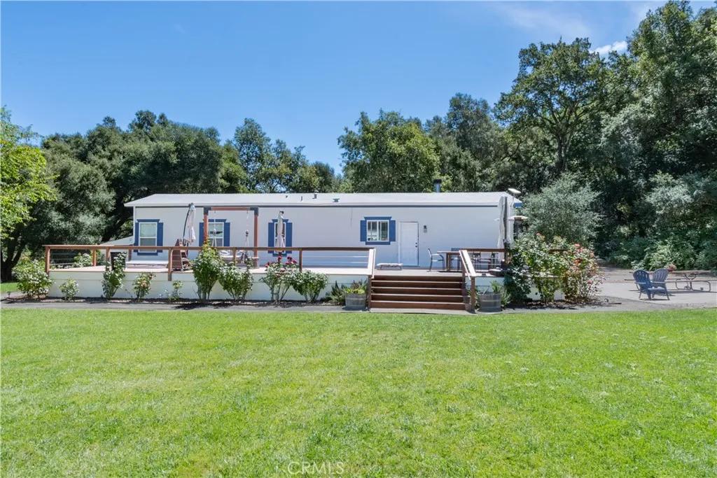 main property photo 5