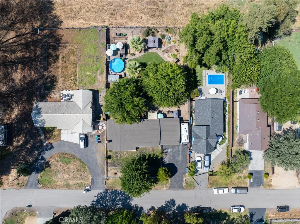 main property photo 53