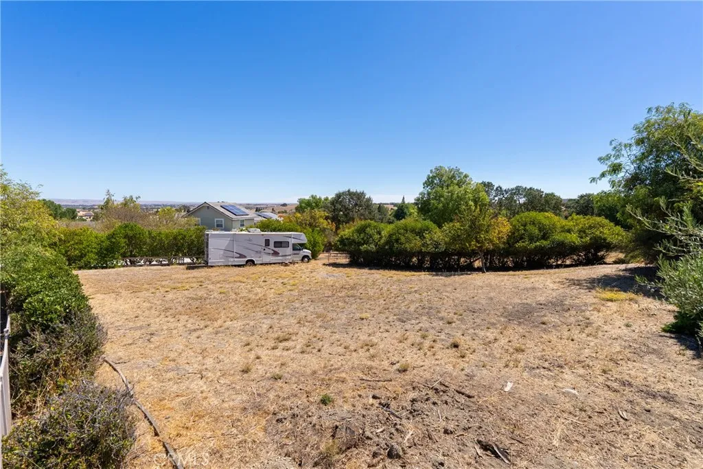main property photo 39