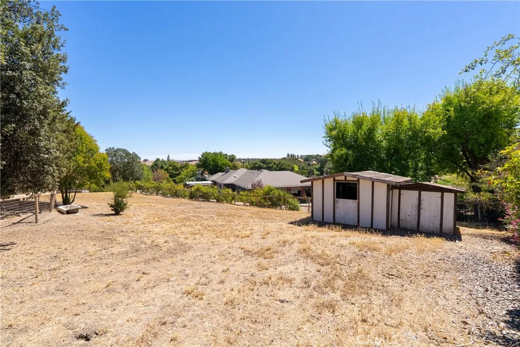 main property photo 41