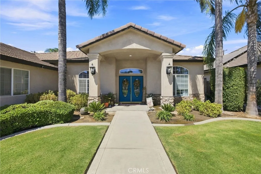 main property photo 10