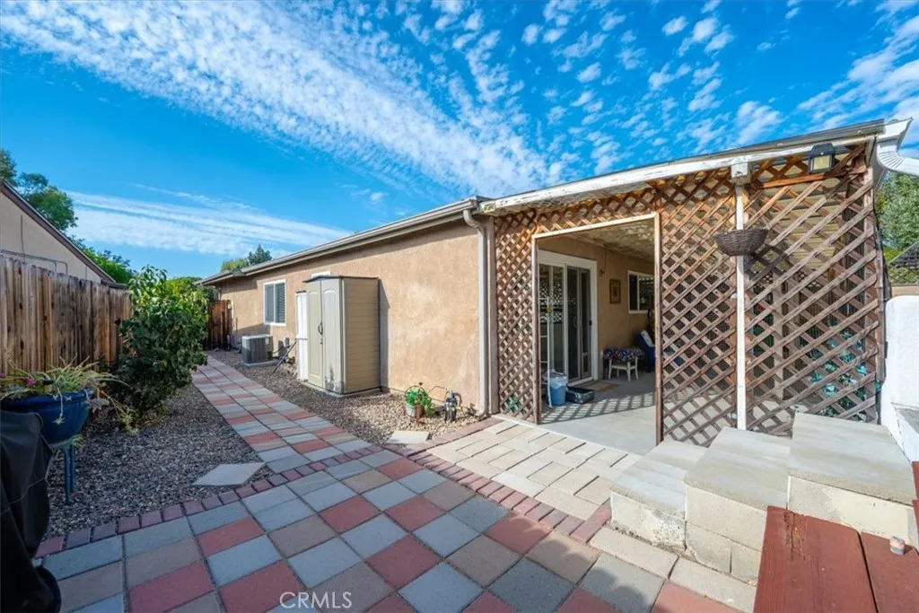 main property photo 31