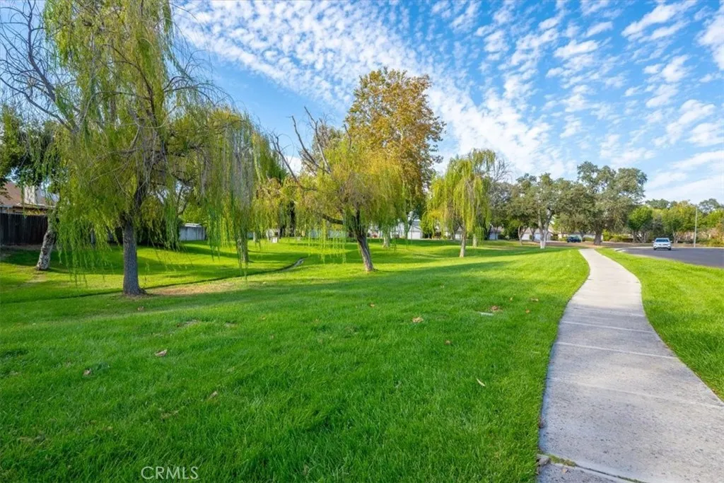 main property photo 35