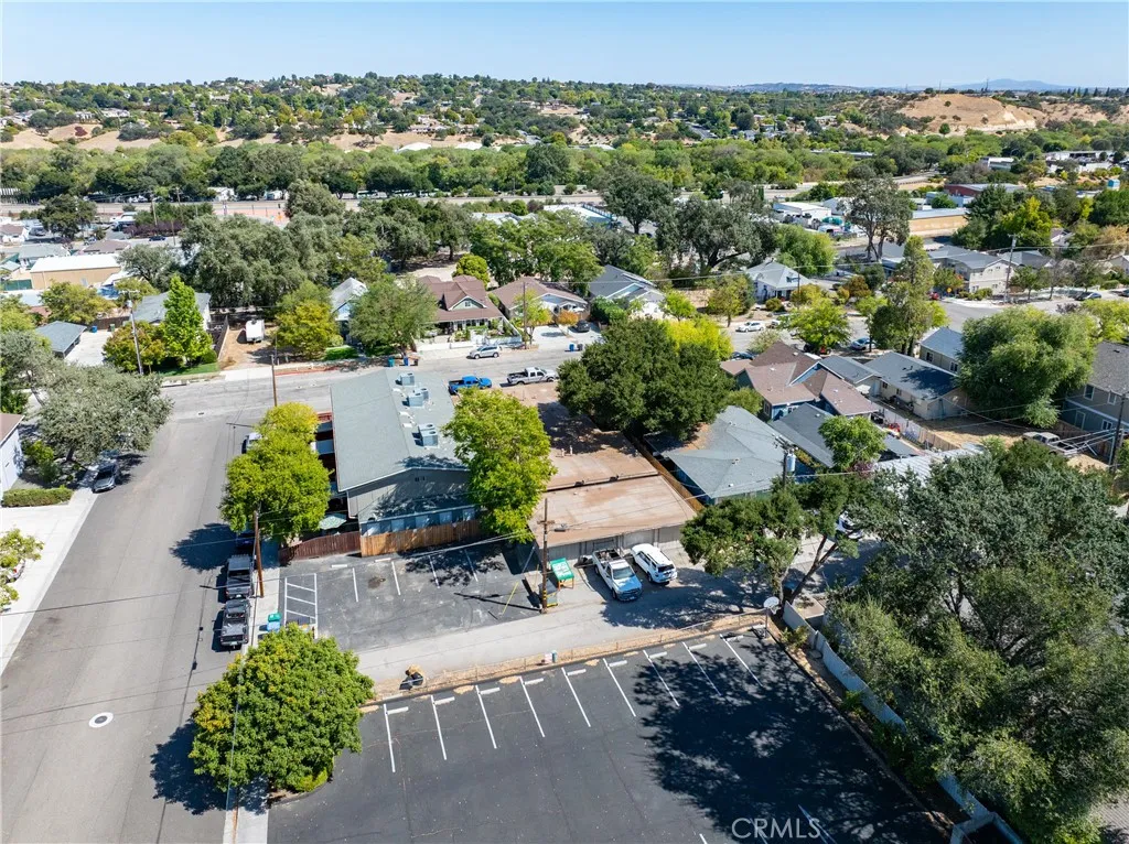 main property photo 43