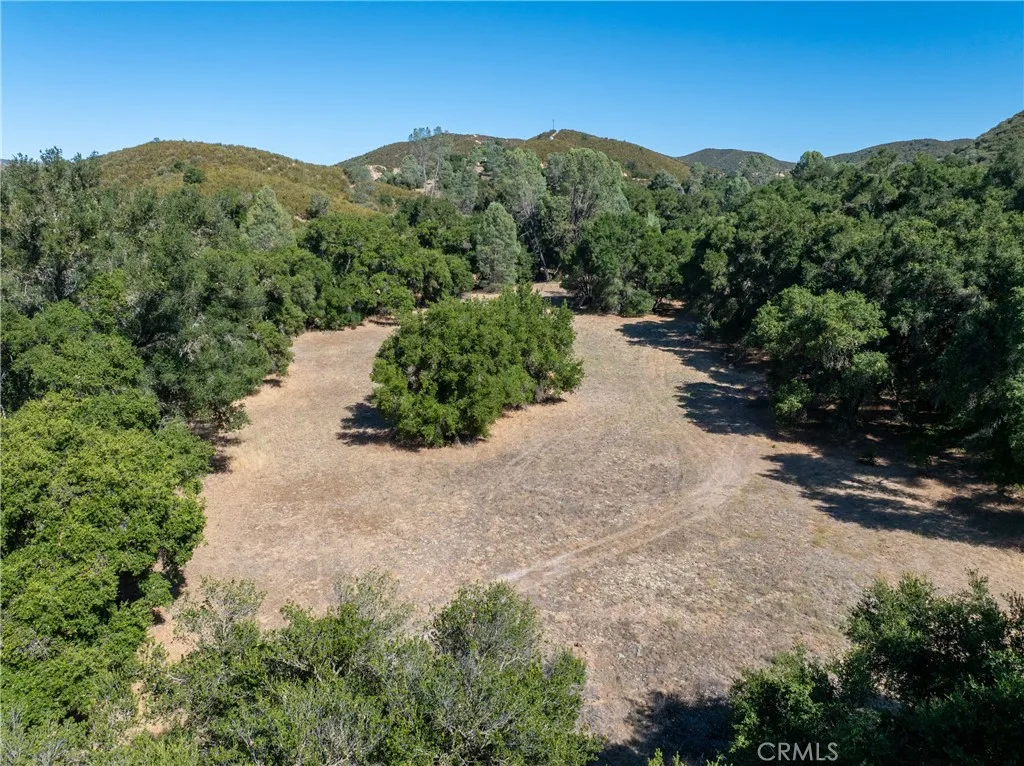 main property photo 11