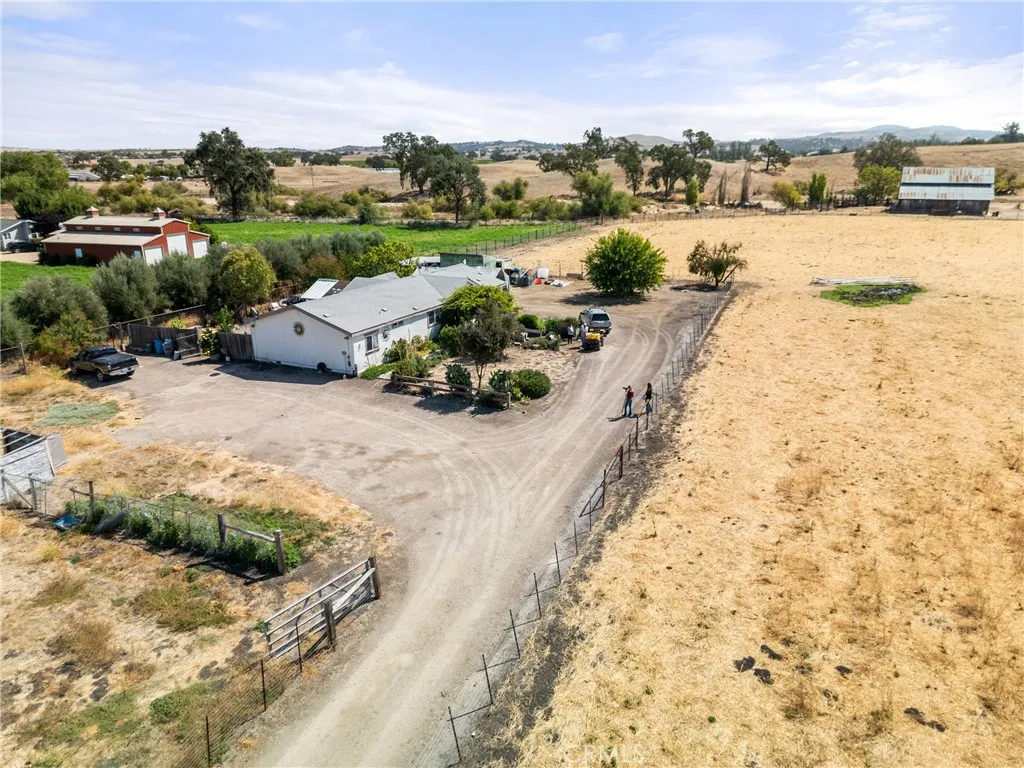main property photo 53