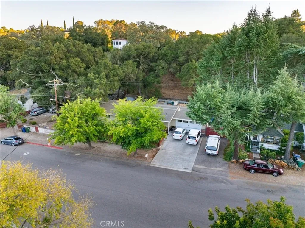 main property photo 51