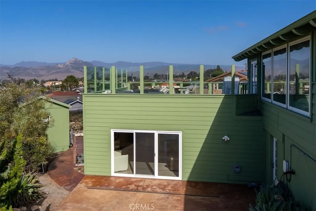 main property photo 45