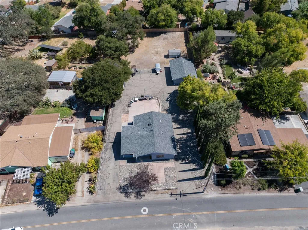 main property photo 27