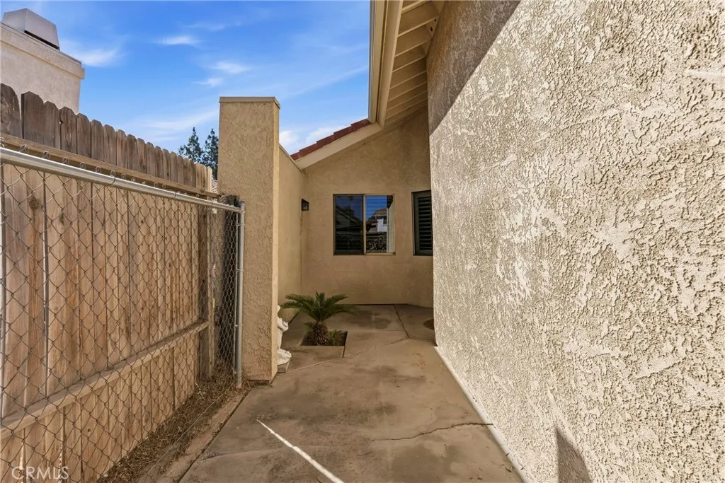 main property photo 49