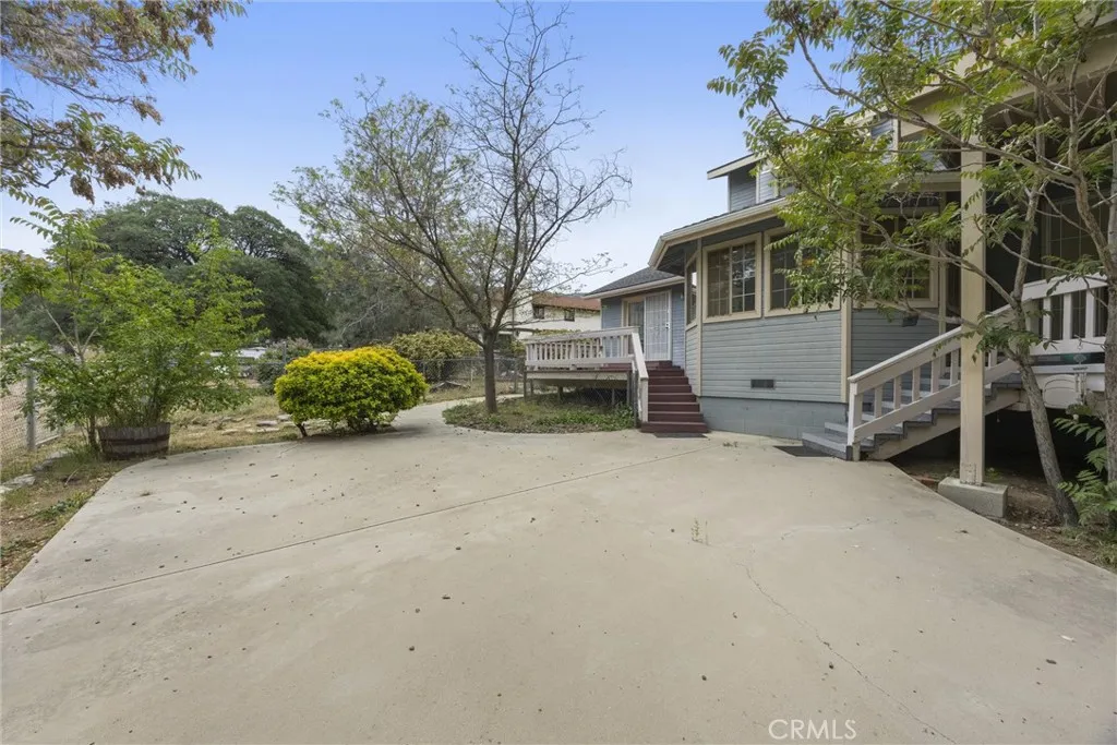 main property photo 57