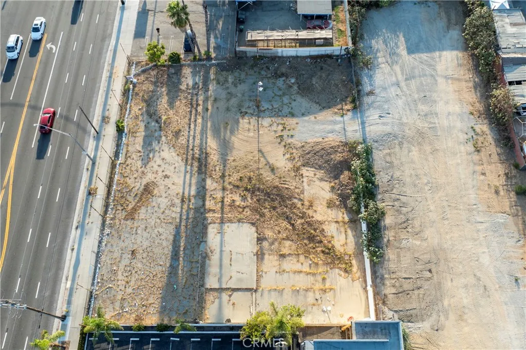 main property photo 7
