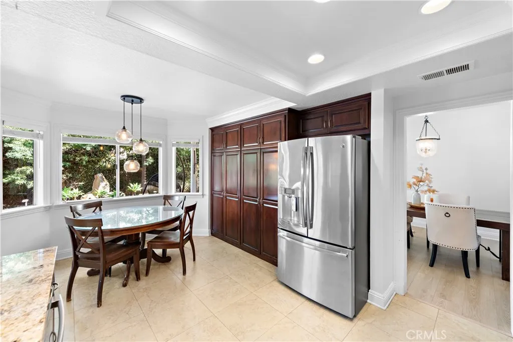 property viewer photo 15