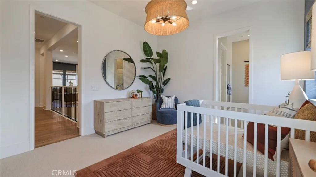 property viewer photo 26