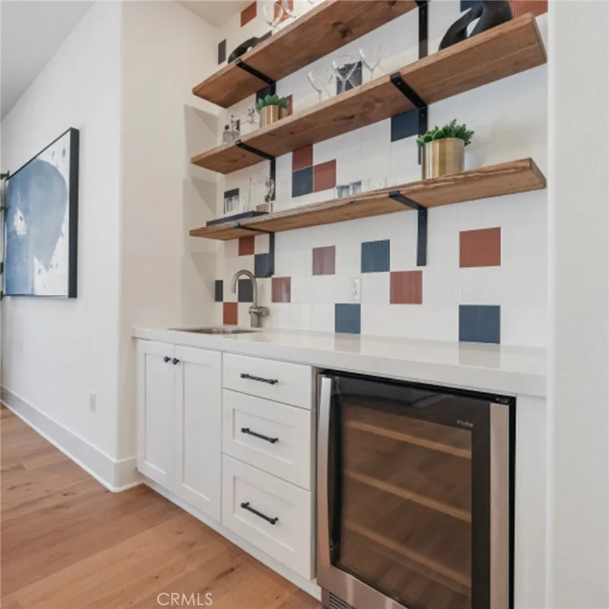 property viewer photo 33