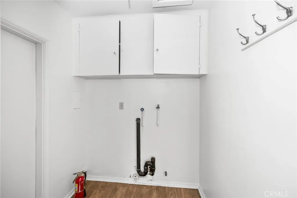 property viewer photo 8