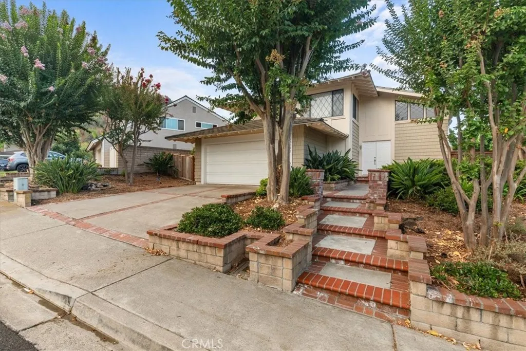 property viewer photo 1