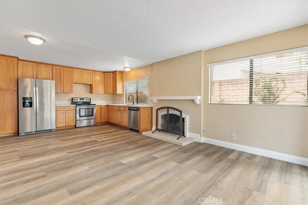property viewer photo 5