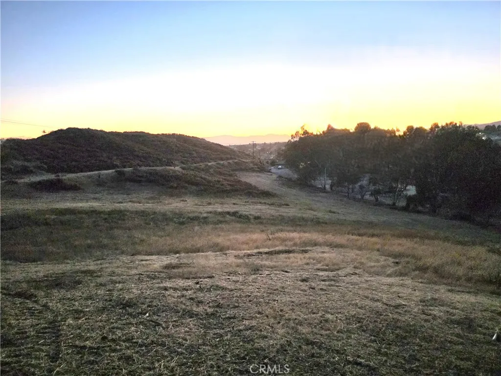main property photo 11