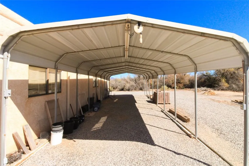 main property photo 40
