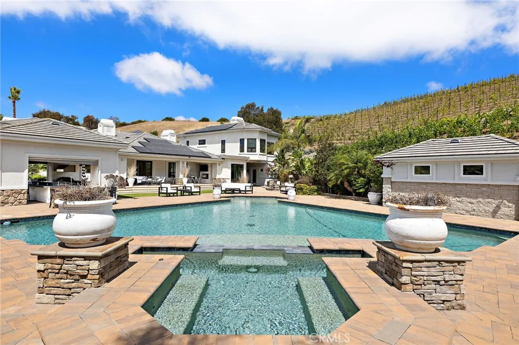 main property photo 51