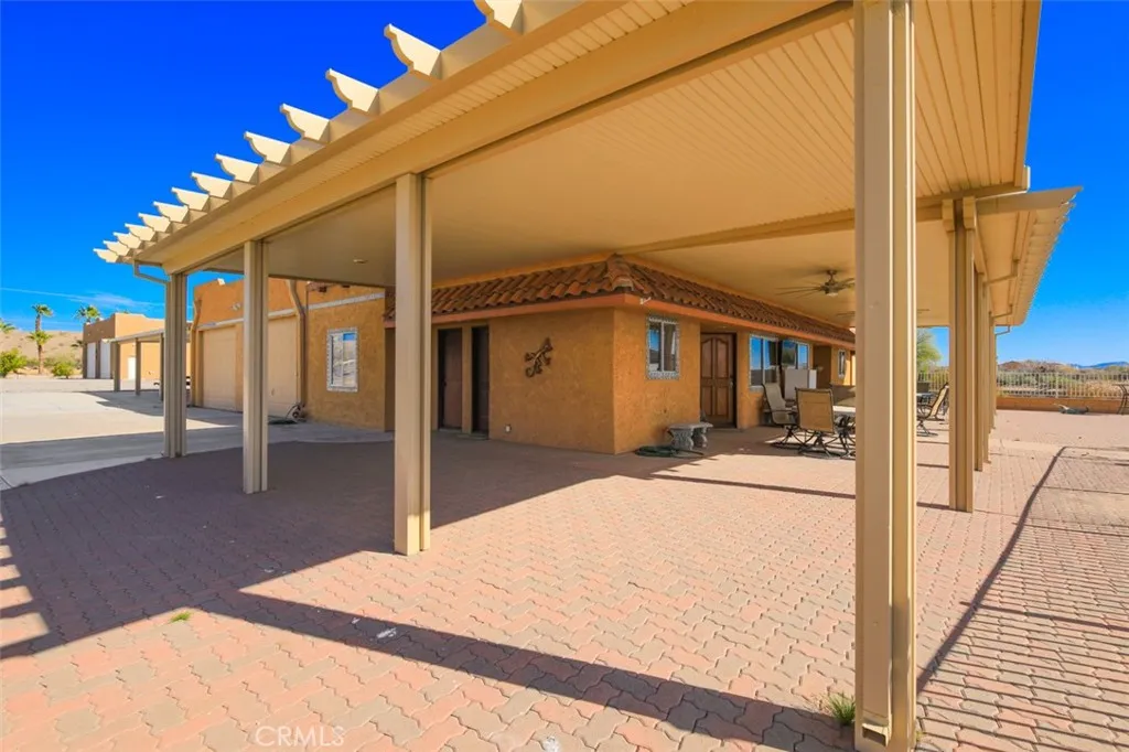 main property photo 23