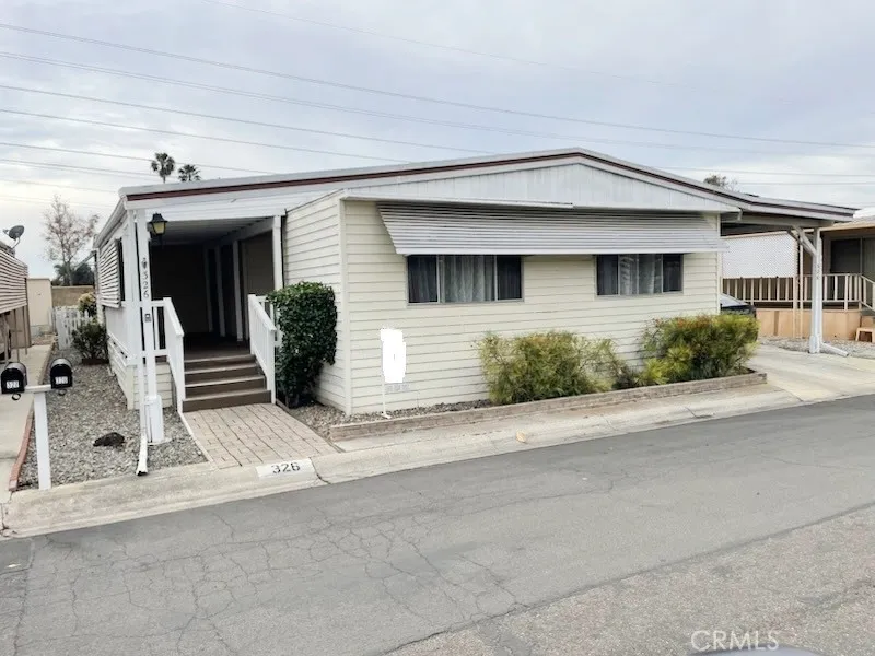 main property photo 12