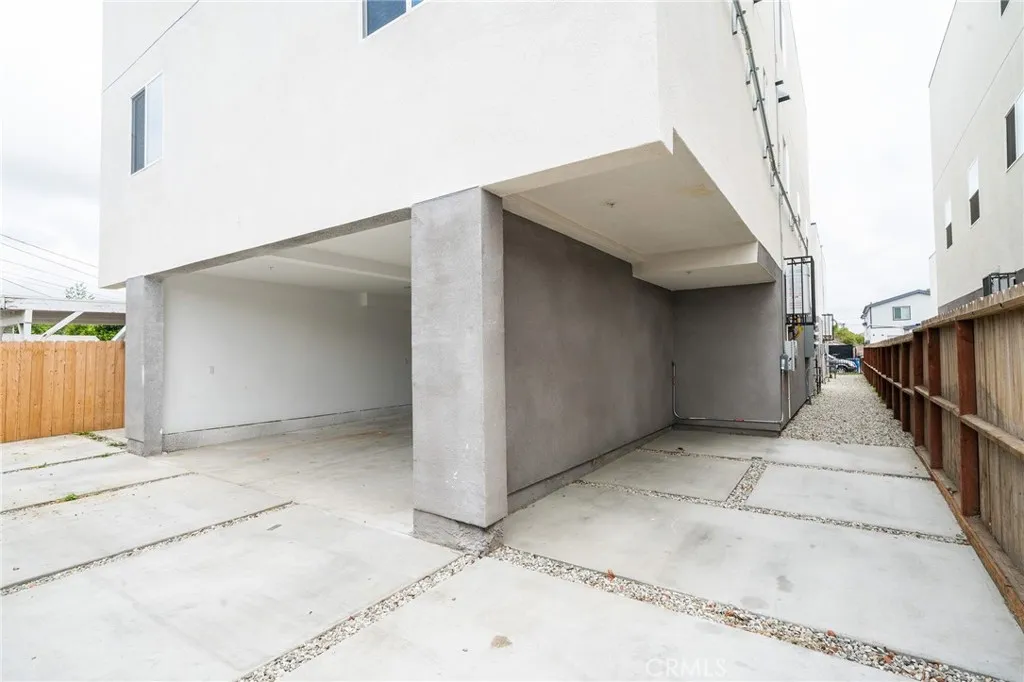 main property photo 62