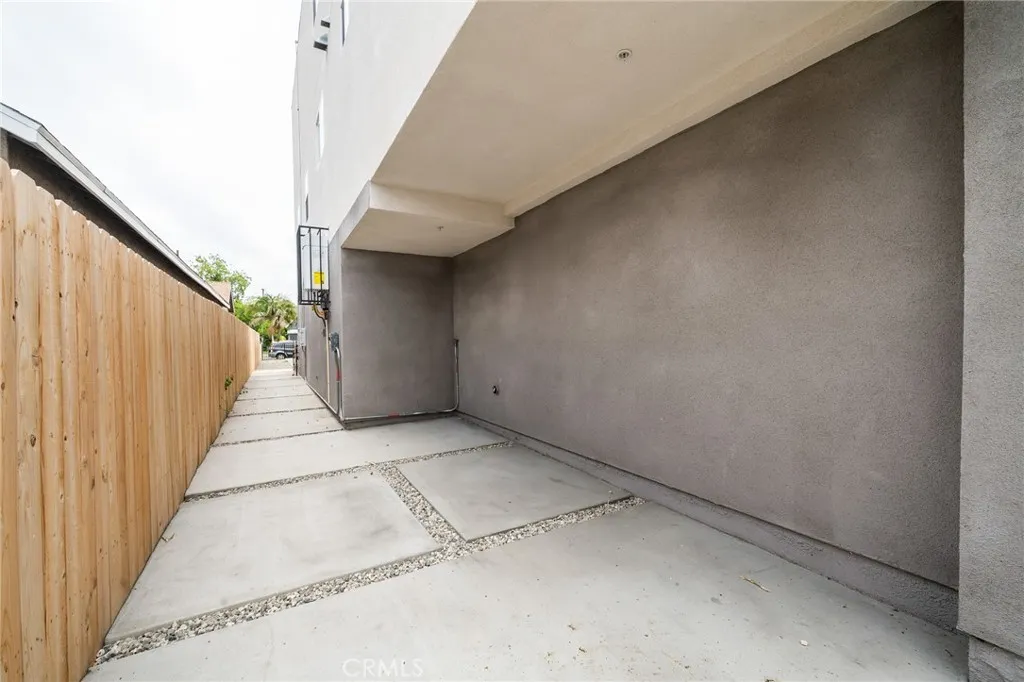 main property photo 63