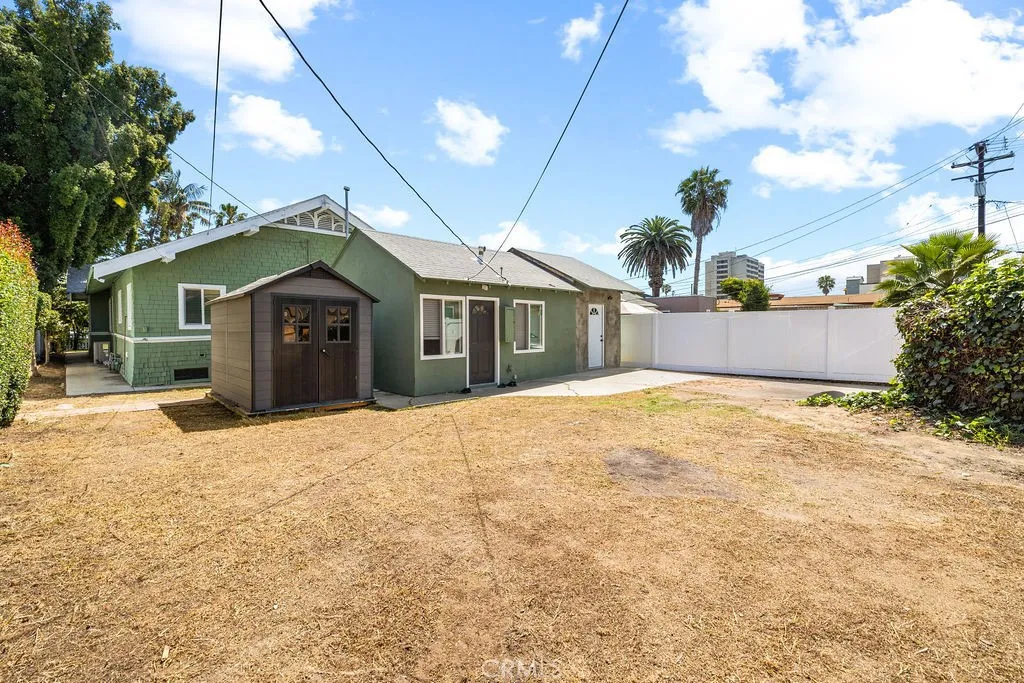 main property photo 38