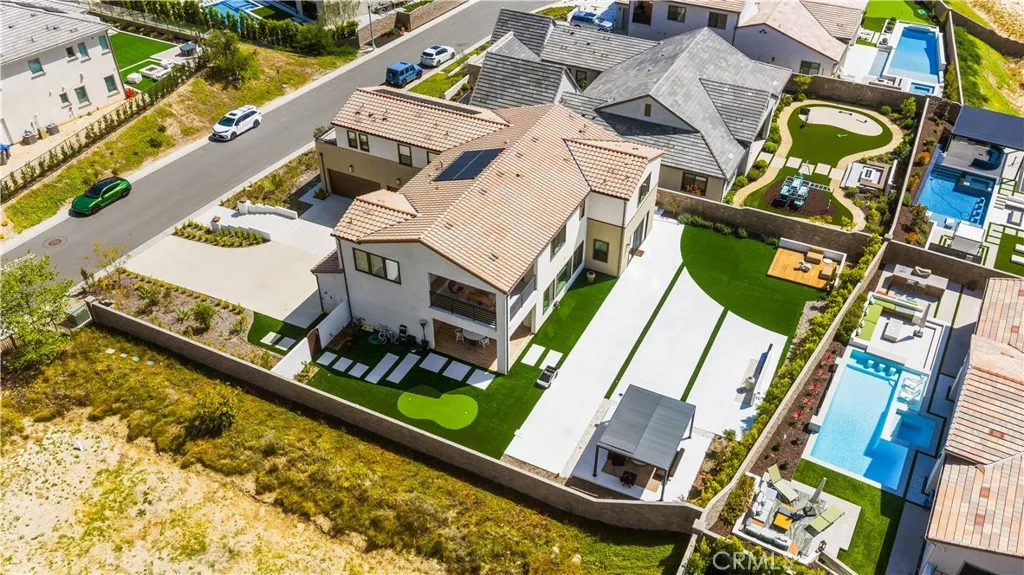 main property photo 59