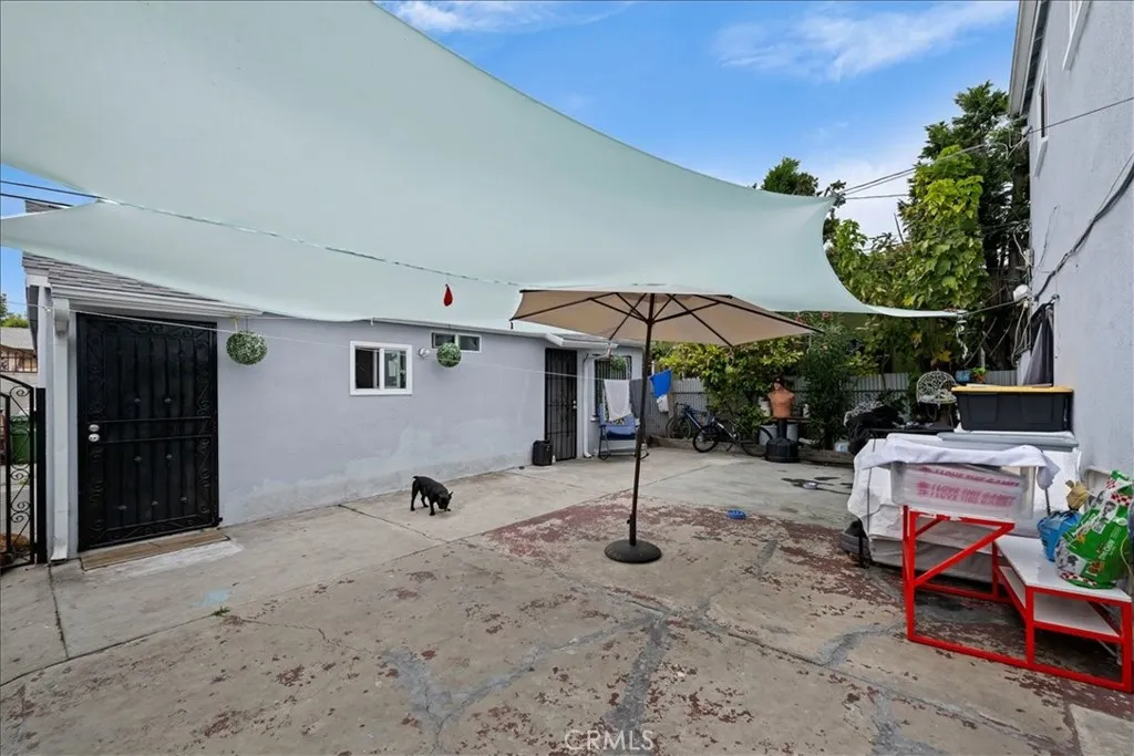 main property photo 33
