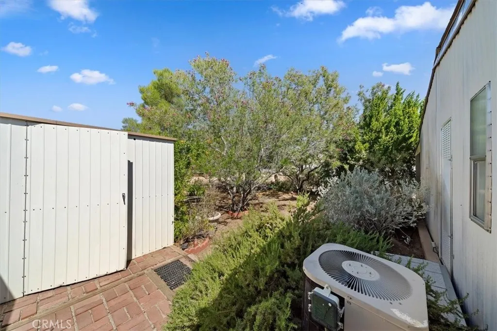 main property photo 25