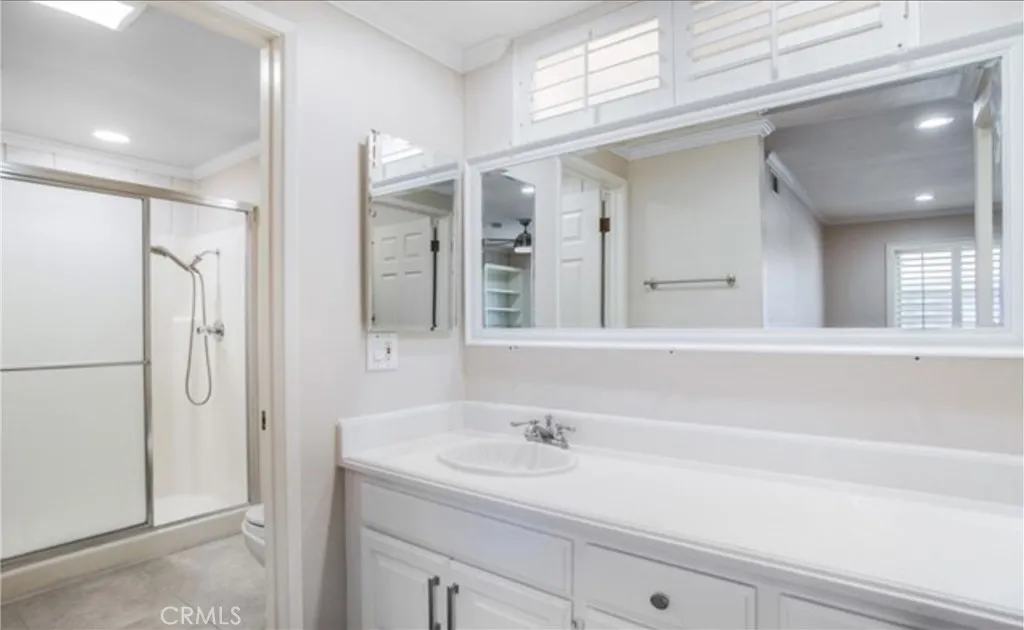 property viewer photo 11