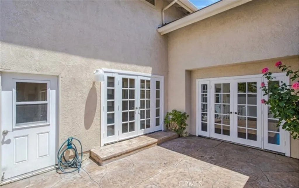 property viewer photo 17