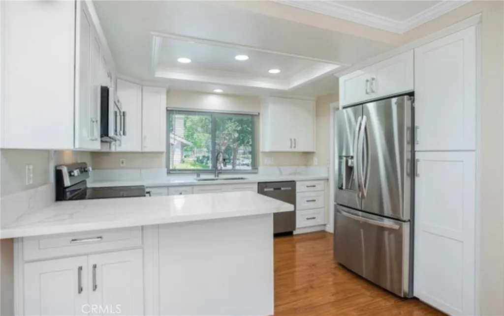 property viewer photo 6