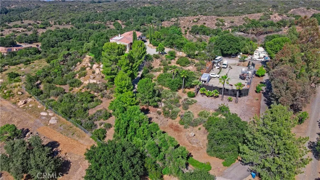 main property photo 59