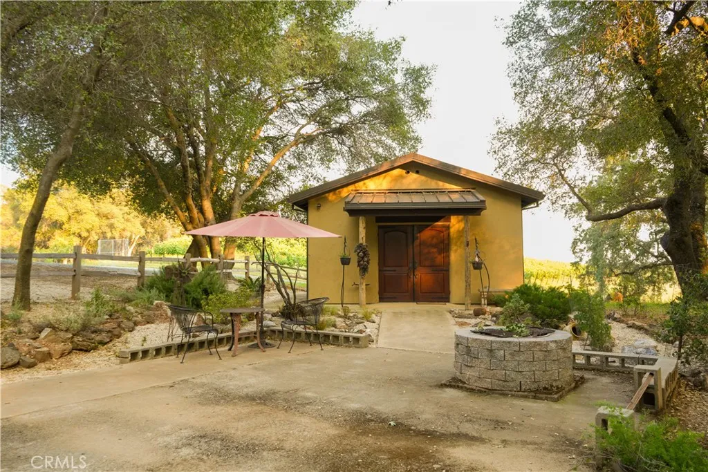 main property photo 24