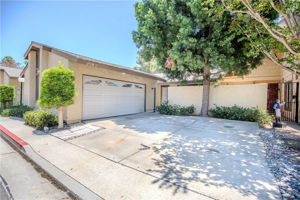 main property photo 52
