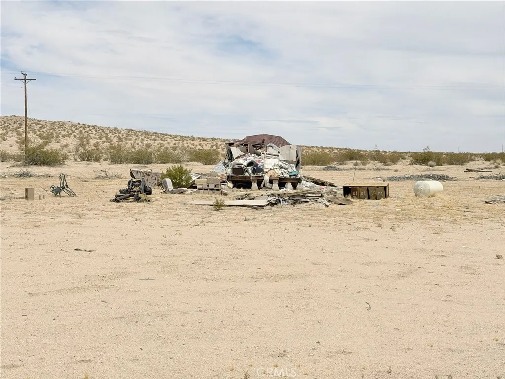main property photo 12
